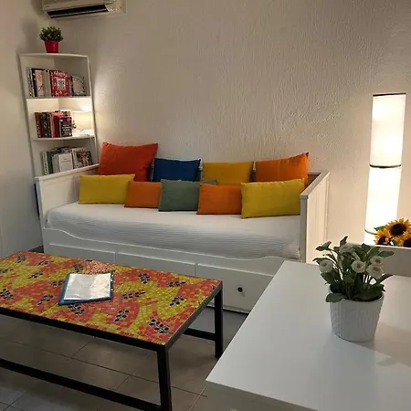 Apartment T2 Six Fours Cap Negre,1 Mn A Pied De La Six-Fours-les-Plages